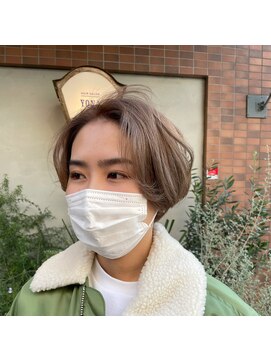 カミナ(KAMINA) 柔らかベージュカラー