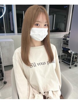 ジェム(GEM) ブリーチありベージュカラー◎