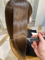 ロンド ストラーダ 心斎橋(Lond strada)&nbsp;シルキーベージュ×グレージュカラー【髪質改善/縮毛矯正】