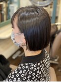 ショートボブ