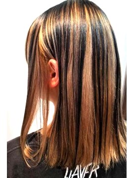 バロンビューティー(BARON Beauty) BARON Beauty ボブUmbrellaブリーチ／インナーカラー/個室