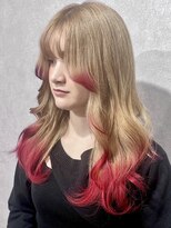 ロウル 渋谷(LOWRL)&nbsp;ミルクティーベージュ×レッド/ケアブリーチデザイン