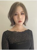 ダブルカラーナチュラルボブ長めボブ前髪ありレイヤーボブ30代