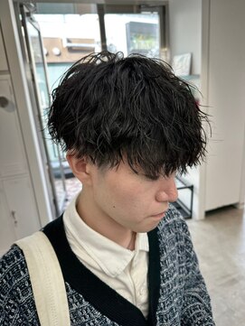 フィフス 天神大名(fifth) ツイストスパイラルパーマ×刈り上げマッシュで男らしさ◎