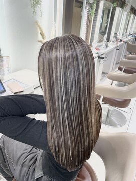 アッシュ 大宮店(Ash) 白髪ぼかしオリジナルハイライト