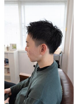 ラニ ヘアーアイラッシュ(lani hair eyelash) ツーブロック×メンズショート