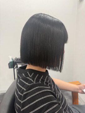 モデロ(Modelo) ミニボブ×艶ストレート