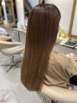 ビオトープアトラ(Bio-Top atora) ベージュカラー/ハイライトカラー/白髪ぼかし/丸型/卵型/面長