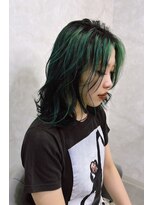 ヘアデザイン ファブロ(hair design FABRO.) 【FABRO東】ブラック×グリーン