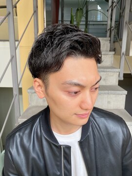 ロンド ストラーダ 心斎橋(Lond strada) 【津賀 涼】大人カッコいいパーマアップバングショート☆