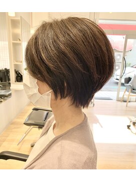 リラヘアー(Rela hair) くびれショートスタイル