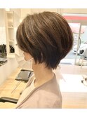 くびれショートスタイル