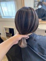 ティフル(TifuL)&nbsp;ハイコントラストバレイヤージュ（ポニー）