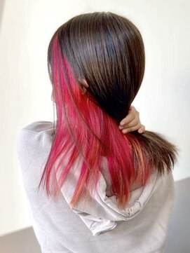 ザヘアメイクシェア(THE -HAIR MAKE SHARE-) 艶めくピンク♪個性派インナーカラー