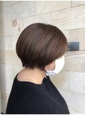 ショートボブ