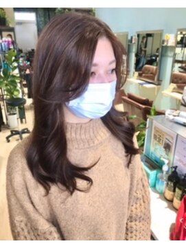 イルファ セイユウ 上野芝店(ehl:fa SEIYU) ロングヘア