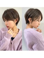 アンド ストーリーズ(&STORIES)&nbsp;前髪あり耳掛け丸みくびれショートボブ20代30代40代50代（蘭）