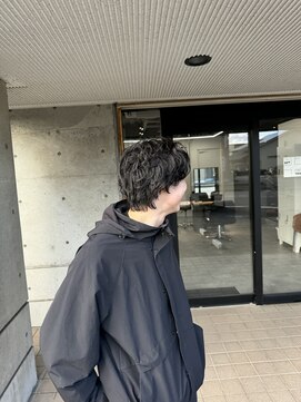 シロ(SILLO.) 無造作パーマ