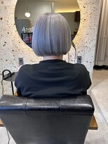 ティム(tim)&nbsp;シルバーグレージュ