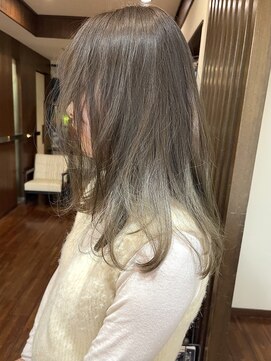 ダアッカ(da acca) ブリーチなしダブルカラーモカオリーブ