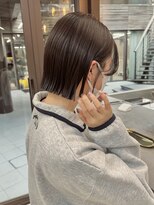 ミィ 表参道(mee.)&nbsp;似合わせカット ボブヘア 縮毛矯正 ミニボブ 切りっぱなしボブ