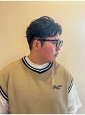 ▼ニュアンス黒髪ツーブロックフェザーパーマセンターパート