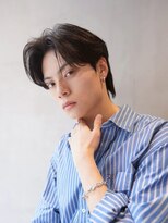 ニコ トウキョウ 渋谷(nico TOKYO)&nbsp;メンズセンターパートニュアンスパーマ毛流れ縮毛矯正刈り上げ