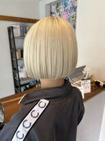 ワンバイワン(One×One)&nbsp;【林】抜きっぱなしブロンド×ミニボブ