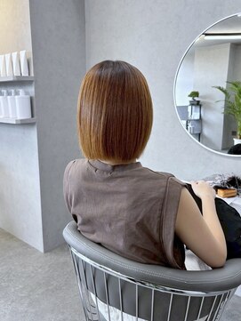 クロア(CHROA) 【パツっと切りっぱなしボブ】