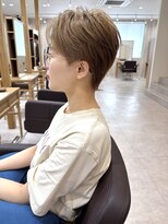 アグ ヘアー ナッツ 秦野店(Agu hair nuts) ハンサムショート/シャンパンベージュ/丸みショート/脱白髪染め