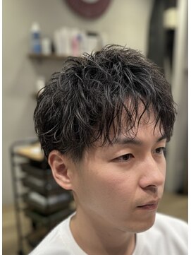 コーディー(Kody) ゆるめスパイラル/ツーブロックショート/眉カット