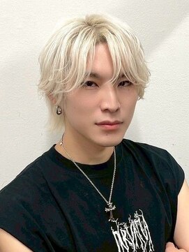 ワンズナゴヤ 名古屋栄店(ONE's NAGOYA) スペインカールスパイキーショートブルーブラックフェザーパーマ