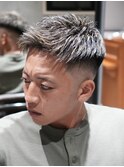 MEN'S/ハイライト×アップバング×フェード/短髪