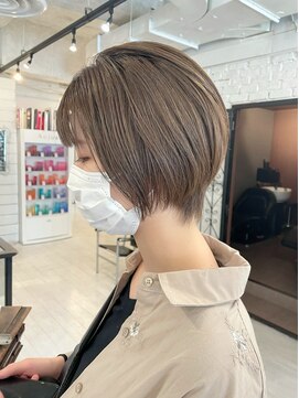 ナンバーナイン 札幌大通(NUMBER NINE) 【 beige short 】