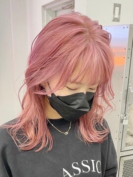 ウィコ 新宿(WICO) コーラルピンク☆[新宿駅/ショコラベージュ/ベビーバング]