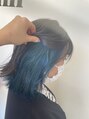 ヘアアンドリラクゼーション ジン(Jinn) インナーカラーBlue