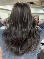 ヨロ 小岩(YOLO) ハイライトカラーミルクティーベージュケアブリーチダブルカラー