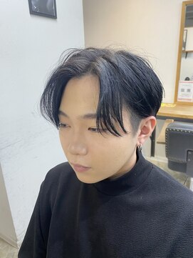 エルオム(EL.HOMME) 【RYUYA】耳かけセンターパート