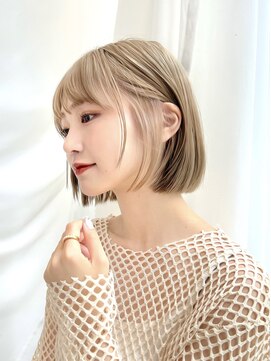 アフロートリノ(AFLOAT Leino) 小顔ヘルシーレイヤースタイル透明感カラー【修】20代30代40代