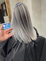 サニー 渋谷(SUNNY)&nbsp;バレイヤージュショコラアッシュハイライトグレージュカラー