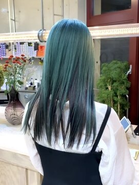 プネル(punel) エメラルド×ブラック　　久保山担当