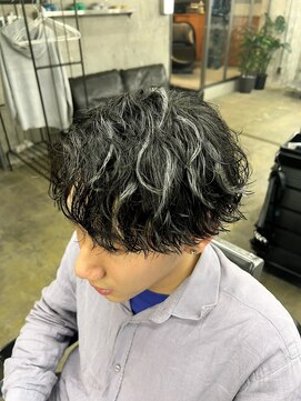 ロンドガルマン 名古屋(Lond GULLMAN) 【Lond GULLMANSEIYA】波巻き×ハイライト×マッシュ