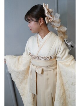 ドッツ(Dots.) 『Dots.』卒業式ヘアセット・着付け