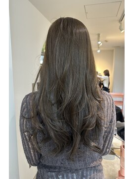 スリー(three) レイヤーカット