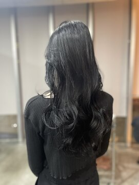 ニーゼロゼロナナ(2007) レイヤーカット