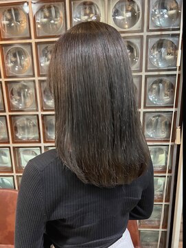 シュリット(schritt) くすみ グレージュカラー エジリ