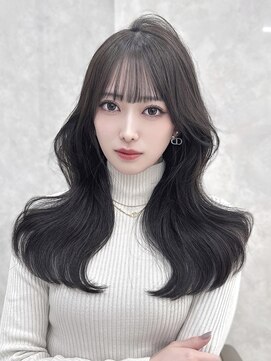 マウルルナ(MAEUL luna) レイヤーカット　小顔