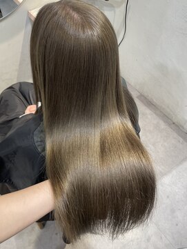 ロカ(roka) ヘーゼルベージュ