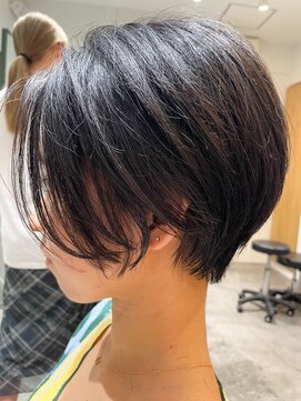 エダ 鎌倉(edA.) 大人可愛いハンサムショート