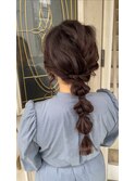 編みおろしヘアアレンジ